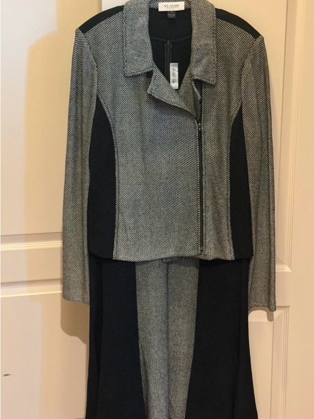 St. John Two-Piece Knit Jacket Dress in Black and Gray Herringbone Sz 16